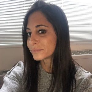 Meet your Posher, Melanie